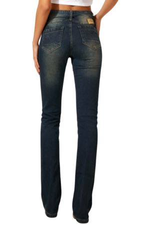 Jeans de mujer bota recta (Straight Fit) licrado vista de espalda con modelo