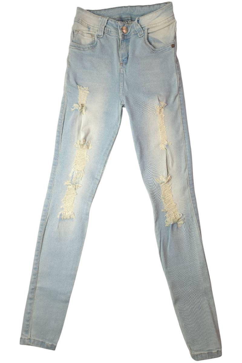 Jeans de mujer Skinny Fit pretina angosta 1 botón vista plana frontal con rotos