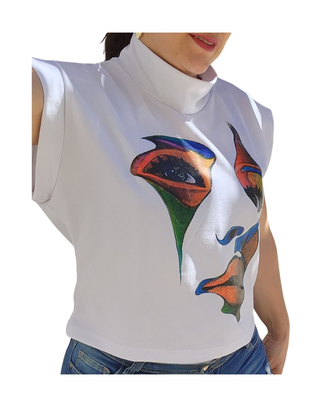 Blusa mujer blanca estampado rostro tipo gamuza