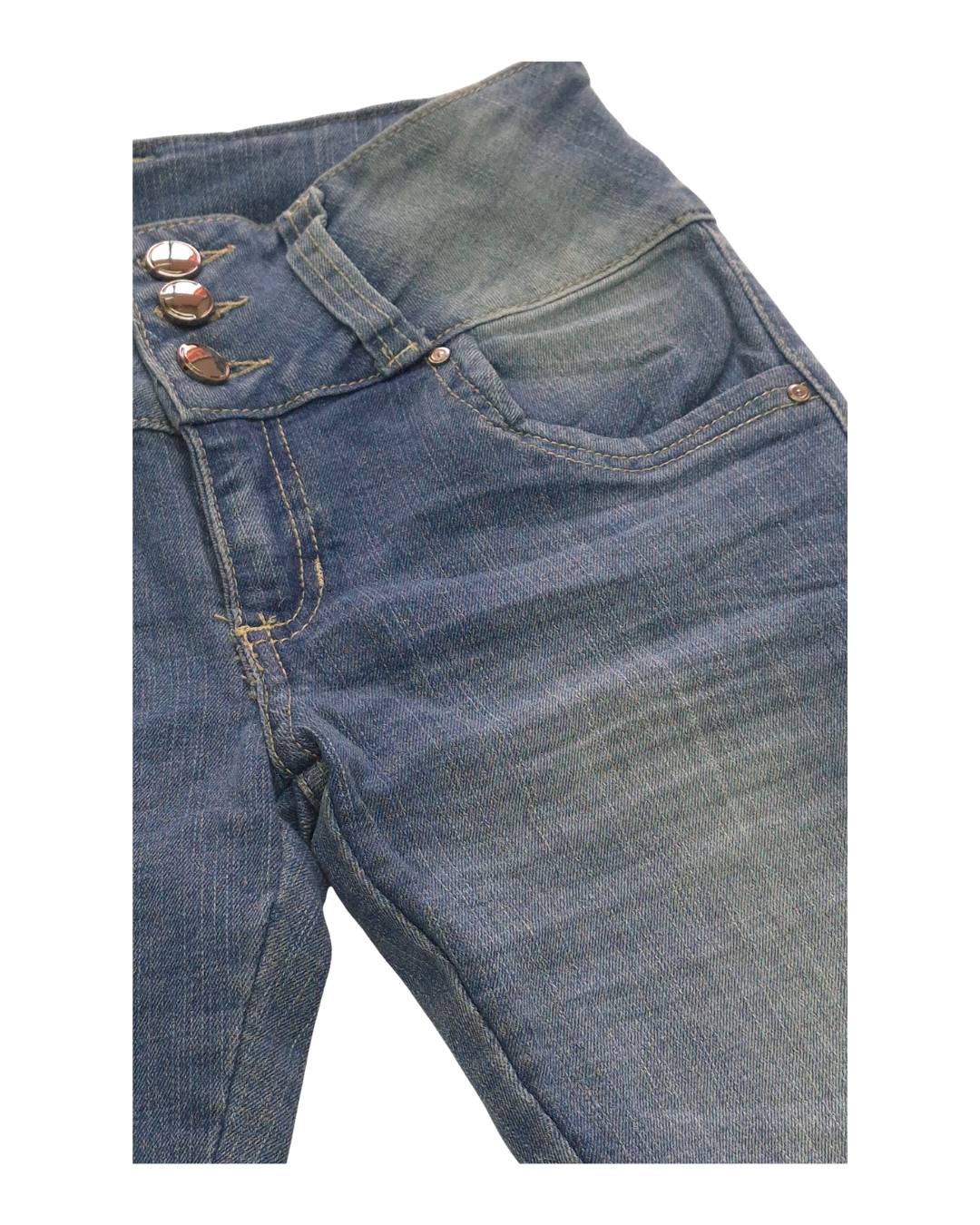 Detalle jean mujer delantero