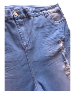 Jeans mujer slim tono claro con rotos
